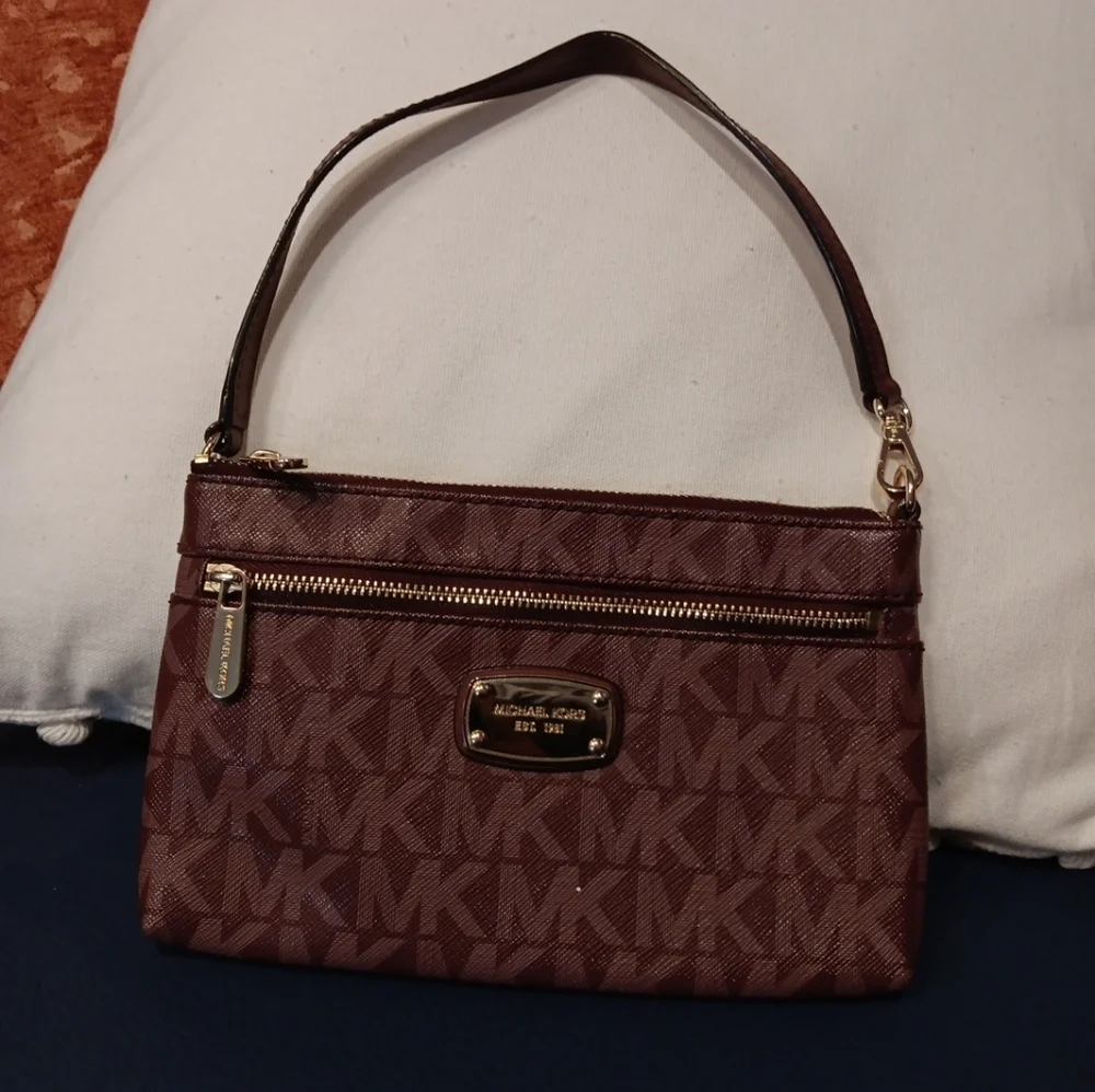 Michael Kors Marrón Wristlet and mini handbag bag semi new - Picture 2 of 6